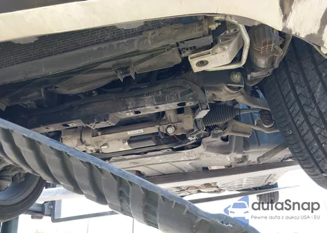 2017 Mercedes-Benz C 300 from USA, damaged, VIN WDDWJ4JB7HF335978